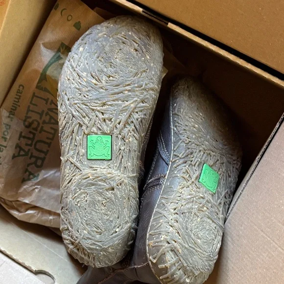 El Naturalista Leather Boots - Picture 4 of 6